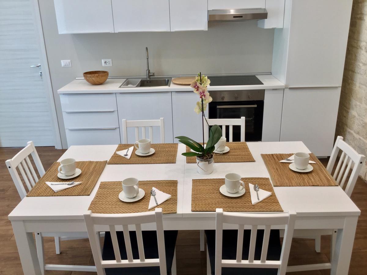 B&B Sant'Agostino 지오비나조 외부 사진