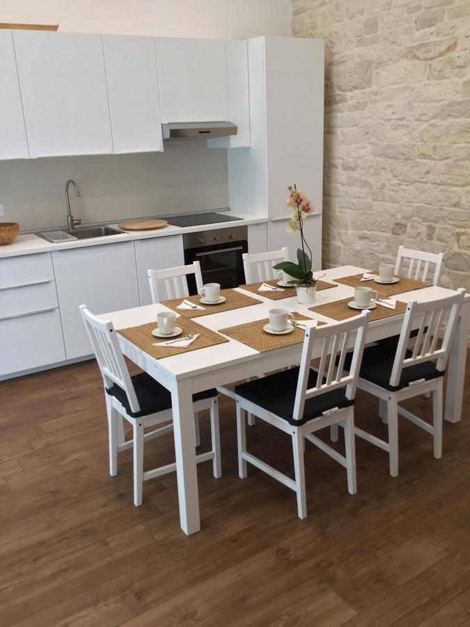 B&B Sant'Agostino 지오비나조 외부 사진