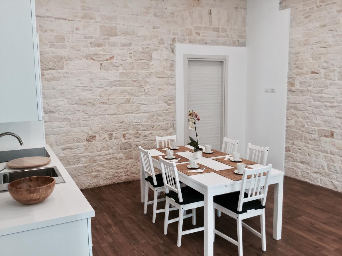 B&B Sant'Agostino 지오비나조 외부 사진
