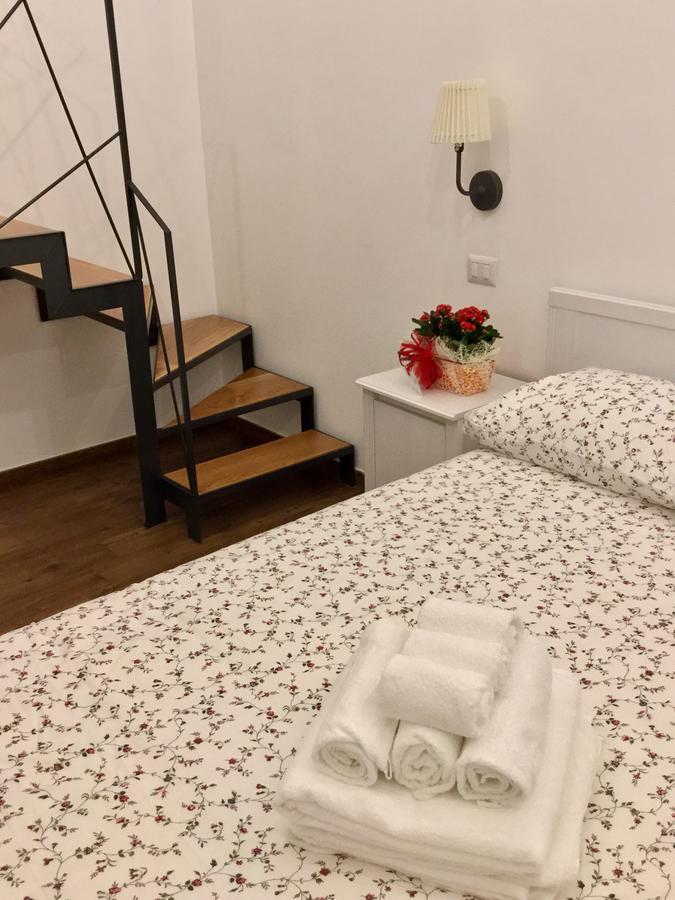 B&B Sant'Agostino 지오비나조 외부 사진